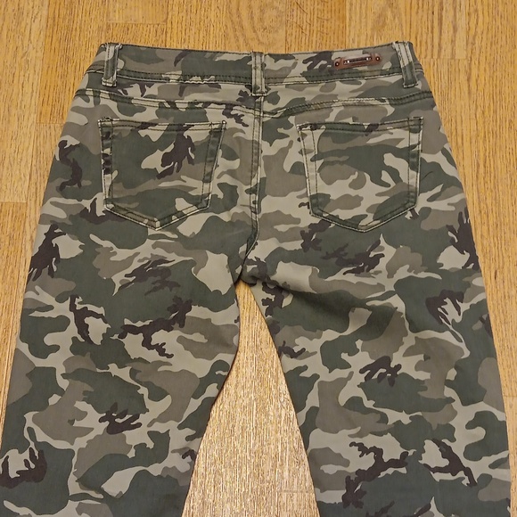 ROX DENIM CAMOUFLAGE JEANS - Picture 4 of 4